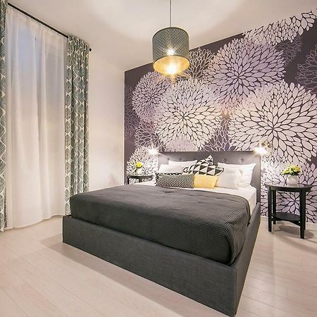 Rooms Nela Сплит Экстерьер фото