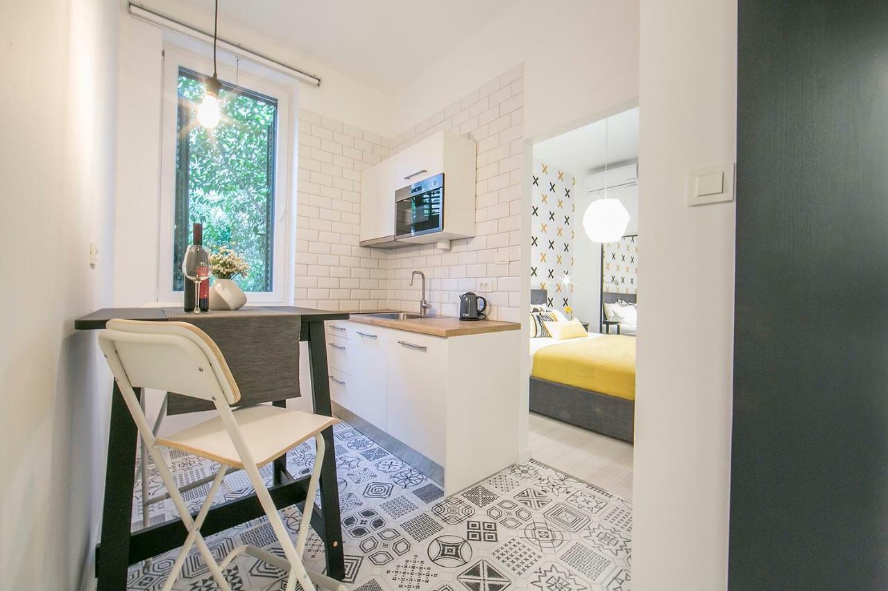 Rooms Nela Сплит Экстерьер фото